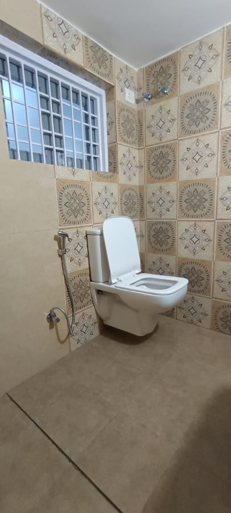 Bathroom, futec-gateway 3 Bedroom 1485 Sq.Ft. Apartment In Sector 75 Noida 8185839