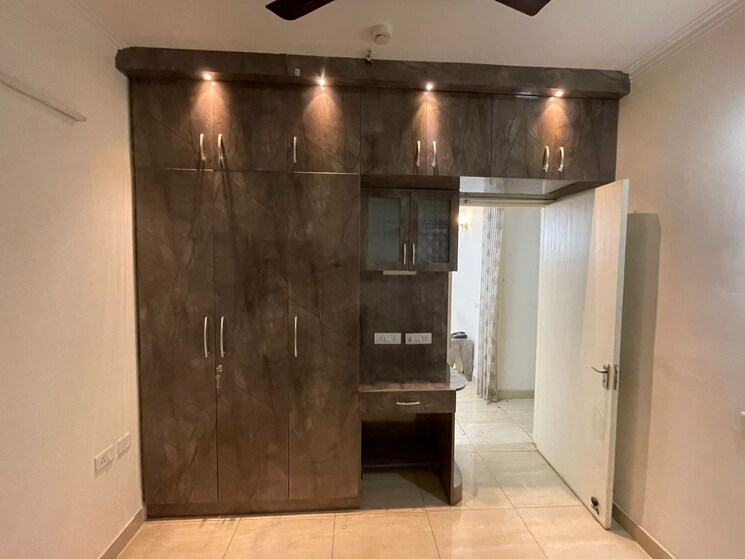 undefined, gaur-city-2-14th-avenue 3 Bedroom 1175 Sq.Ft. Apartment In Sector 16c Greater Noida Greater Noida 8185909