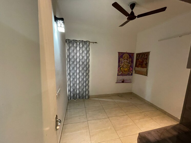 Room, gaur-city-2-14th-avenue 3 Bedroom 1175 Sq.Ft. Apartment In Sector 16c Greater Noida Greater Noida 8185909