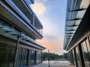  Shop – Exterior View View at Bhutani Cyberthum, Sector 140a - for Sale