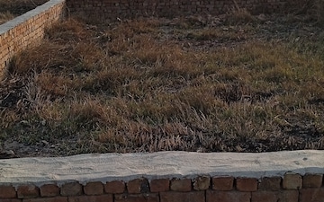 Plot For Sale in Jewar