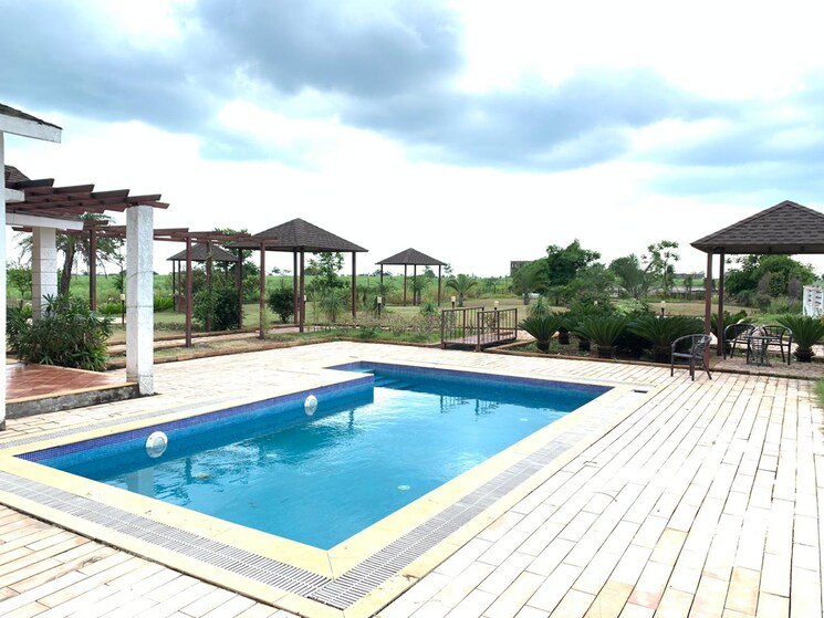 Exterior View, amravati rd Commercial Land 20000 Sq.Ft. In Amravati rd Nagpur 8186031