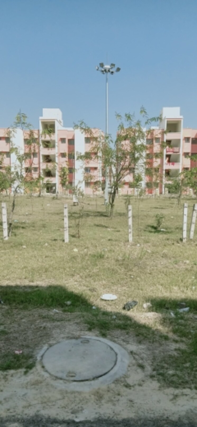 Garden, upavp-vrindavan-yojana 1 Bedroom 440 Sq.Ft. Apartment In Vrindavan Yojna Lucknow 8186078