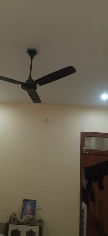 Furnished Amenities in 2 BHK Independent House at Adil Nagar – for Rent