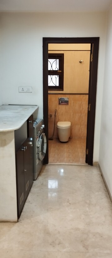 Furnished Amenities in 5 BHK Villa at Aditya Empress Park, Shaikpet – for Sale