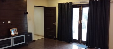 Room in 5 BHK Villa at Aditya Empress Park, Shaikpet – for Sale