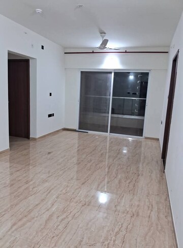 Room in 2 BHK Apartment at Aple Ghar, Kharadi – for Rent