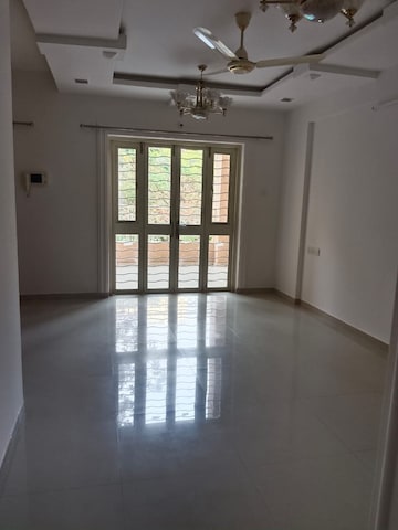 Room in 2 BHK Apartment at GK Rose Icon, Pimple Saudagar – for Rent