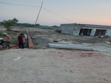  Plot – Exterior View View at Dankaur - for Sale