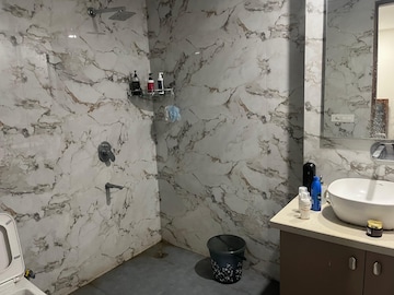 Bathroom in 2 BHK Builder Floor at Sector 43 – for Rent