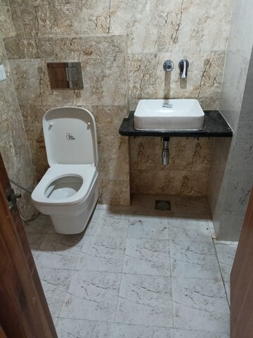 Bathroom in 3 BHK Builder Floor at Gomti Nagar – for Rent