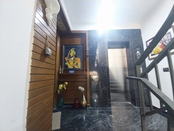  4 BHK Builder Floor at Sector 57 – for Sale