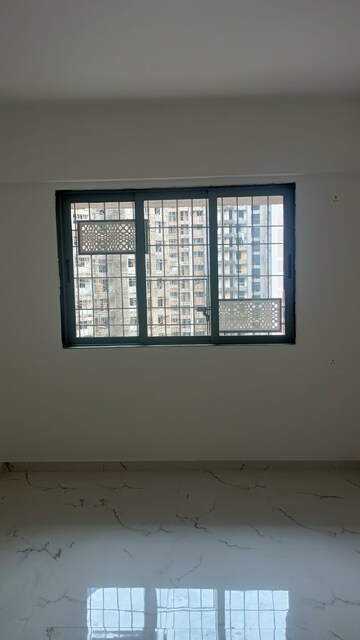 Room in 1 BHK Apartment at Lodha Panacea Phase 2, Dombivli East – for Rent