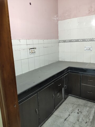 Kitchen in 2 BHK Builder Floor at RWA Apartments Sector 41, Sector 41 – for Rent
