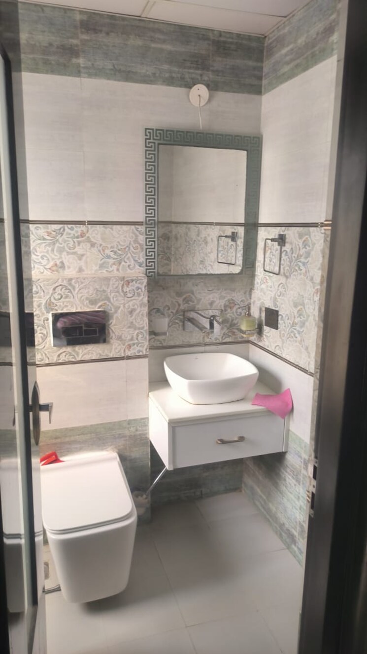 Bathroom, orchid-island 3 Bedroom 1590 Sq.Ft. Builder Floor In Sector 51 Gurgaon 8186165