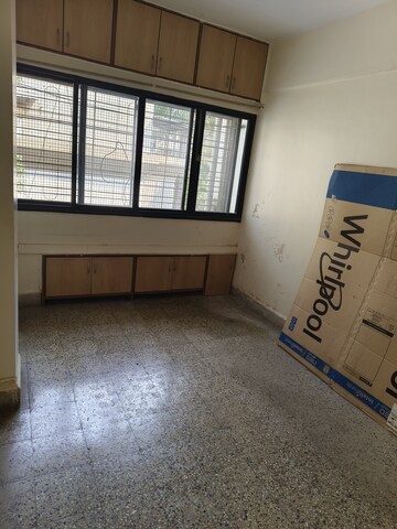 Room in 2 BHK Apartment at Sneh Vihar, Aundh – for Rent