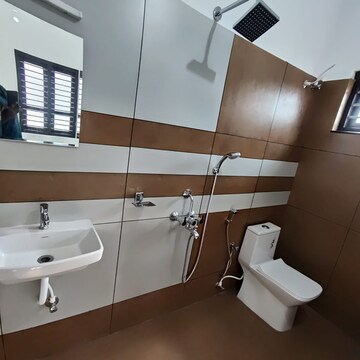 Team Area in 3 BHK Villa at Vattiyoorkavu – for Sale