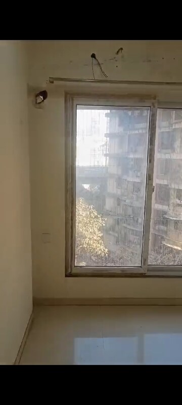 Room in 1 BHK Apartment at Hirani Om Sukhkarta Heights, Vikhroli East – for Rent