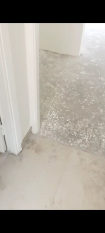 Bathroom in 3 BHK Apartment at Jaypee Greens Kosmos, Sector 134 – for Sale