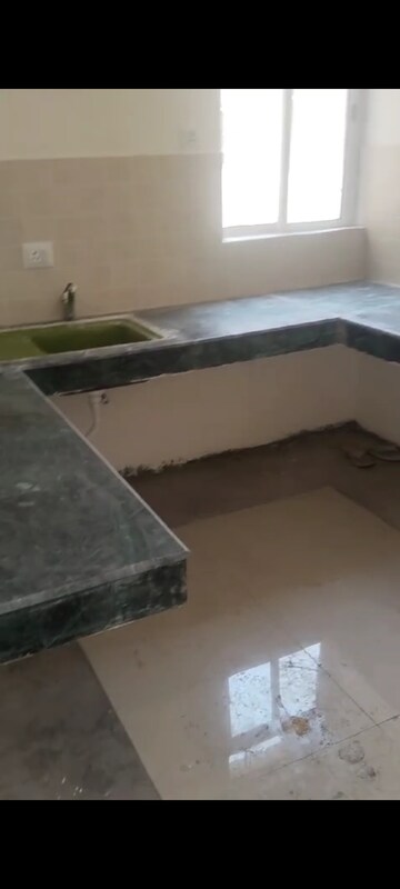 Furnished Amenities in 3 BHK Apartment at Jaypee Greens Kosmos, Sector 134 – for Sale