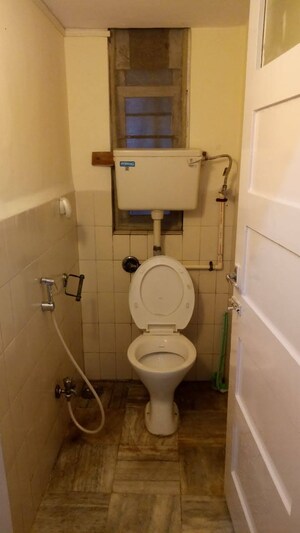 Bathroom in 1 BHK Apartment at Evening Glory, Chandivali – for Sale