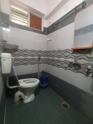 Attached Bathroom in 2 BHK Apartment at Ten Madhapur, Madhapur – for Rent