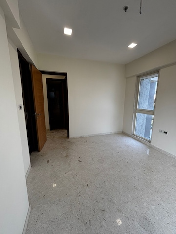 Room in 2 BHK Apartment at Ekta Tripolis, Goregaon West – for Rent