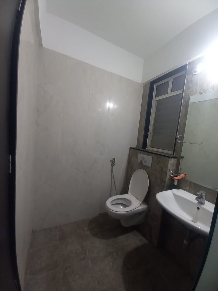 Bathroom, kolte-patil-stargaze 2 Bedroom 1017 Sq.Ft. Apartment In Bavdhan Pune 8186494