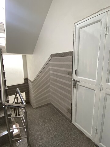  Showroom – Exterior View View at Gandhi Path - for Rent