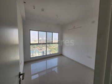 Room in 2 BHK Apartment at Godrej Boulevard, Manjari – for Sale