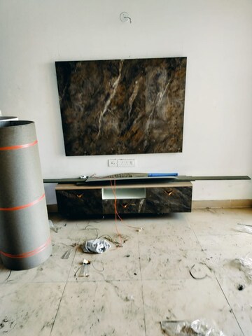 Furnished Amenities in 2.5 BHK Apartment at ATS Happy Trails, Sector 10 Greater Noida – for Rent