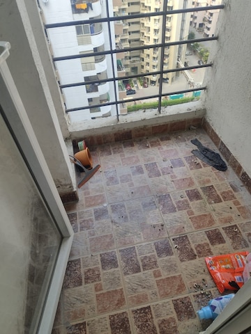 Balcony in 2 BHK Apartment at Express Zenith, Sector 77 – for Rent