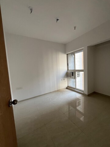 Room in 2 BHK Apartment at Lodha Crown Taloja Quality Homes, Dombivli East – for Rent