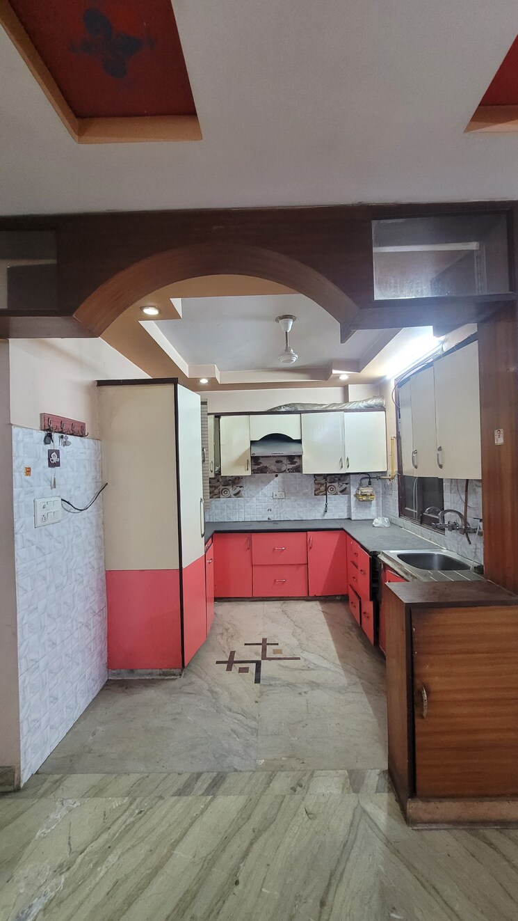 Kitchen, dilshad colony 3.5 Bedroom 1800 Sq.Ft. Builder Floor In Dilshad Colony Delhi 8186729