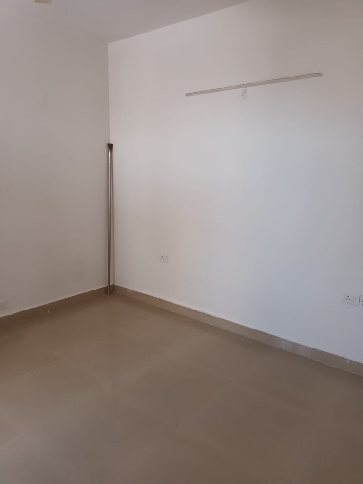Room, supertech-cape-town 2 Bedroom 930 Sq.Ft. Apartment In Sector 74 Noida 8186752