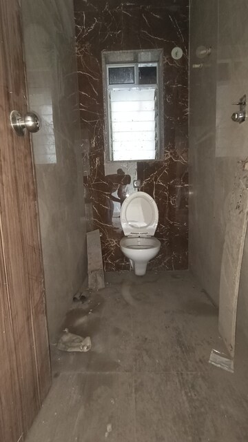 Bathroom in 1 BHK Apartment at Avant Hillway, Goregaon East – for Rent