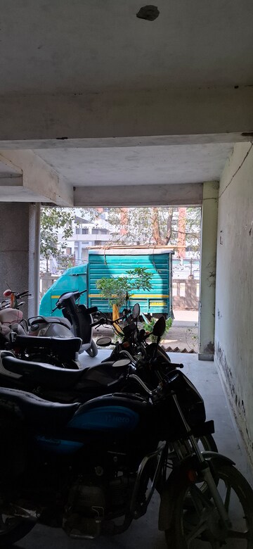Balcony in 1 BHK Apartment at Sector 10 Greater Noida – for Rent