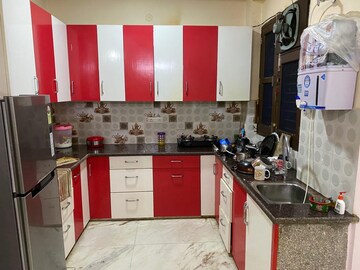 Kitchen in 2 BHK Builder Floor at DLF City Phase III, Sector 24 – for Rent