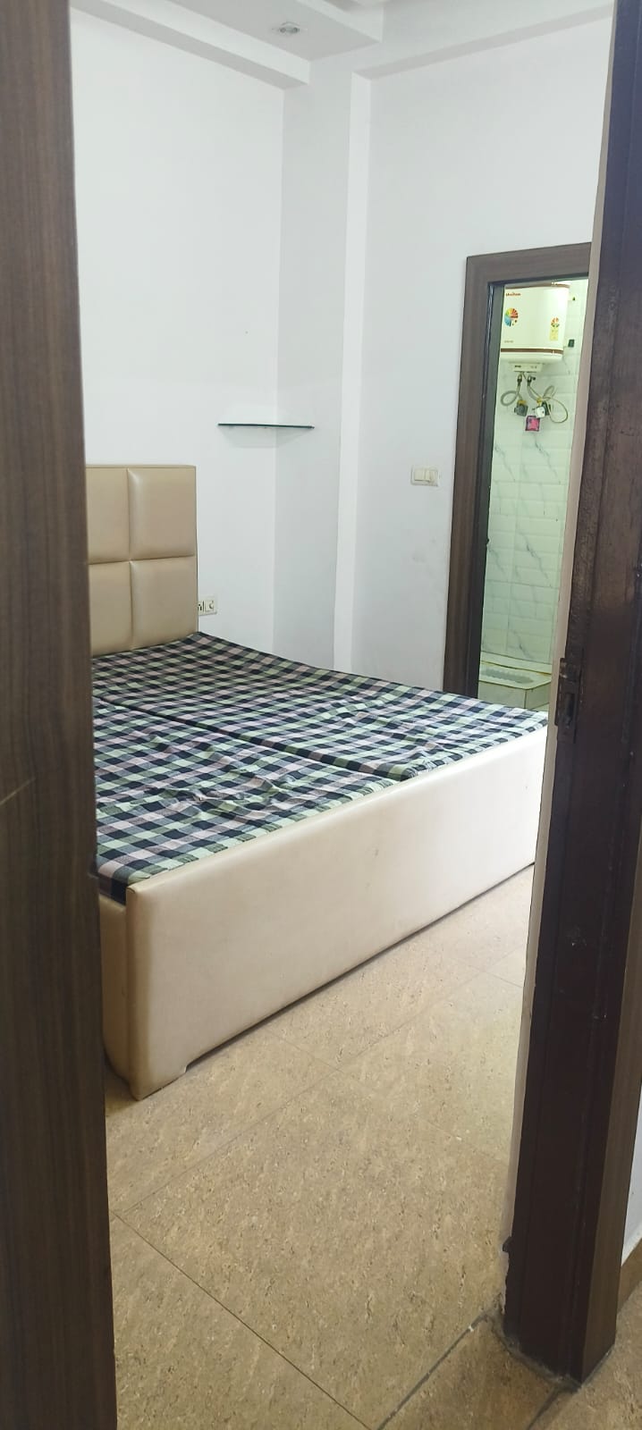 2 BHK Builder Floor For Rent in Niti Khand