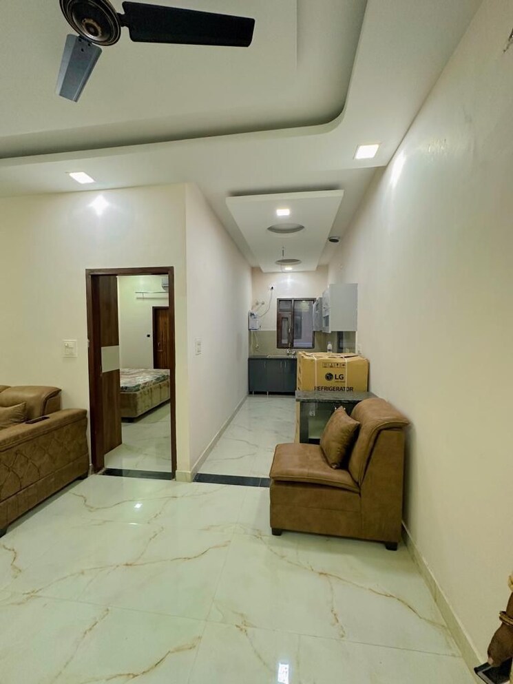 Living Room, kharar mohali road 2 Bedroom 100 Sq.Yd. Builder Floor In Kharar Mohali Road Kharar 8186837