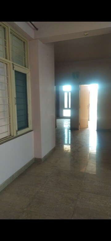 Room in 3 BHK Penthouse at Gaurs Homes, Govindpuram – for Sale