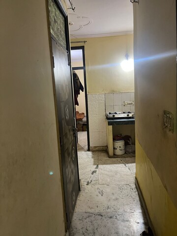 Room in 1 BHK Builder Floor at Shastri Nagar – for Sale
