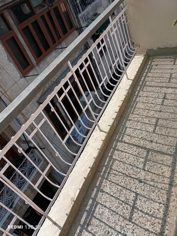 Balcony in 2 BHK Builder Floor at Lajpat Nagar I – for Rent