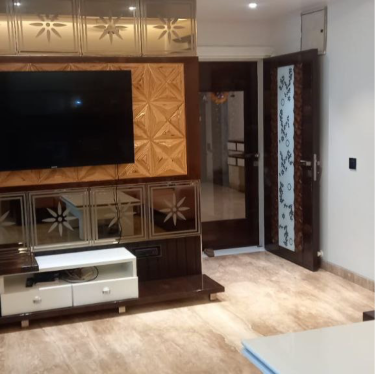Room, bhadaj 4 Bedroom 340 Sq.Yd. Builder Floor In Bhadaj Ahmedabad 8186933
