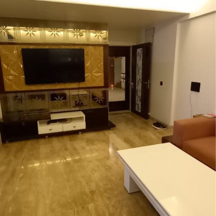 Room, bhadaj 4 Bedroom 340 Sq.Yd. Builder Floor In Bhadaj Ahmedabad 8186933