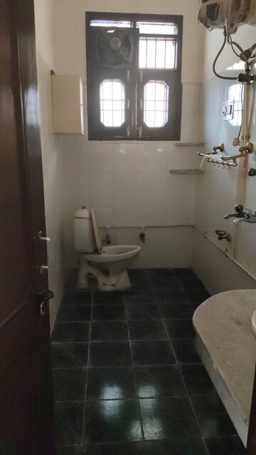 Bathroom in 3.5 BHK Builder Floor at Sector 4 – for Rent