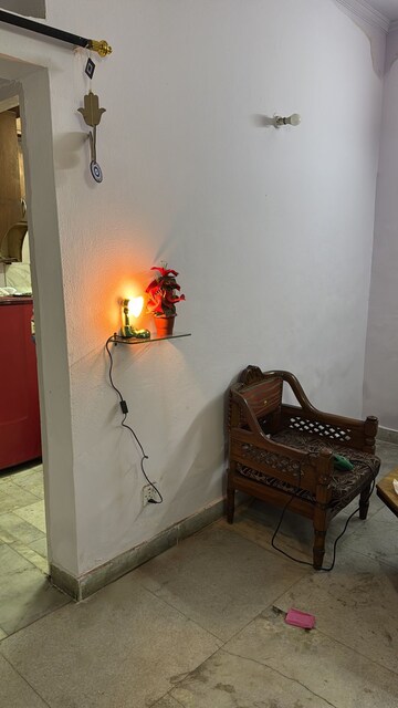 Furnished Amenities in 1 BHK Builder Floor at Shipra Sun Tower, Shipra Suncity – for Rent