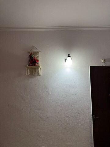 Room in 1 BHK Builder Floor at Shipra Sun Tower, Shipra Suncity – for Rent
