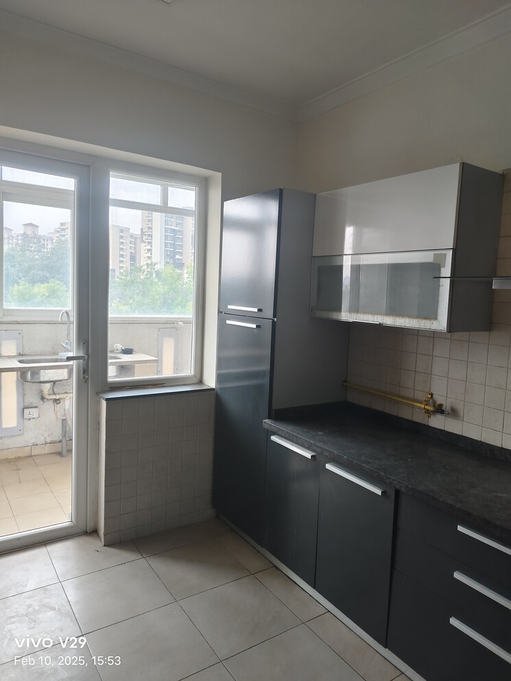 Kitchen, abhinandan-cghs 4 Bedroom 2450 Sq.Ft. Apartment In Sector 51 Gurgaon 8186937