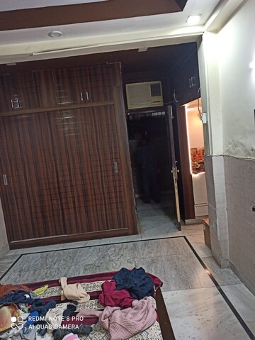 Living Room in 2 BHK Builder Floor at Ardee City, Sector 52 – for Rent